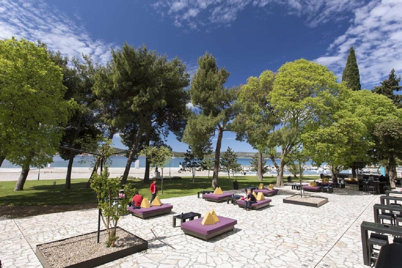 Adriatic Hotel Biograd Na Moru Exterior foto